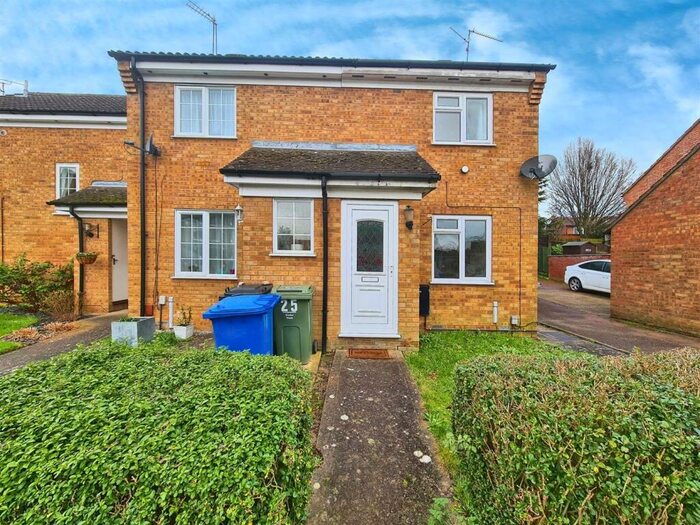 2 Bedroom Terraced House To Rent In Brambleside Court, Kettering, Northants, NN16