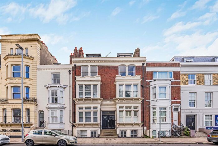 1 Bedroom Flat For Sale In Hampshire Terrace, Portsmouth, PO1