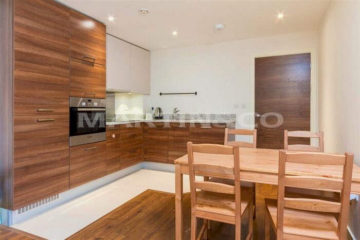 2 Bedroom Flat To Rent In Bromyard Avenue, London, W3