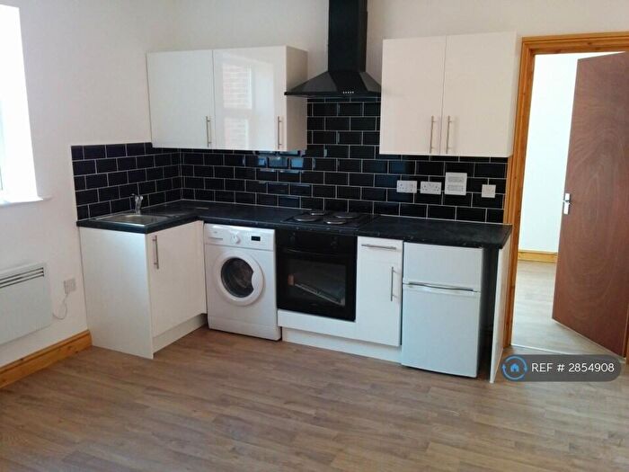 1 Bedroom Flat To Rent In Landguard Road, Southampton, SO15