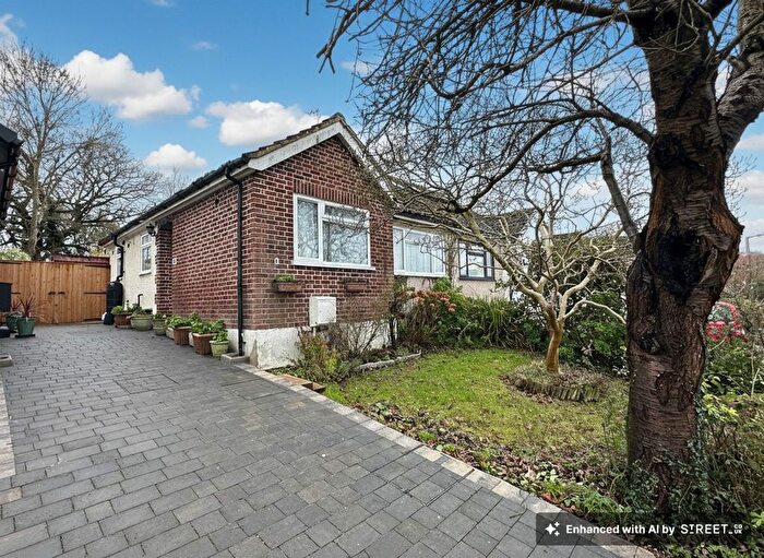2 Bedroom Semi-Detached Bungalow For Sale In Beverley Rise, Billericay, CM11