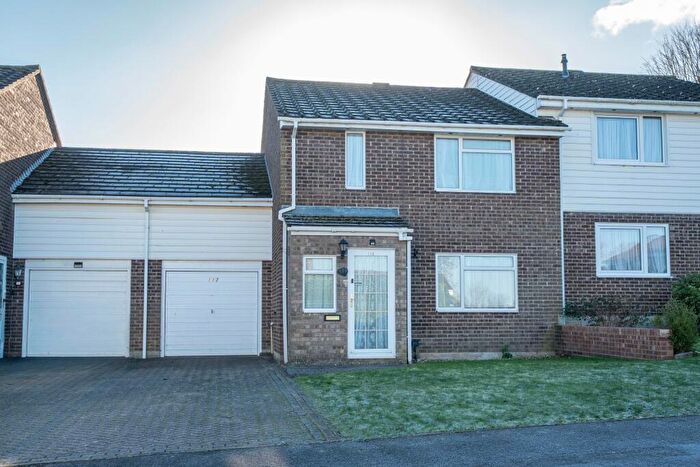 3 Bedroom House For Sale In Springfield Close, Andover, SP10