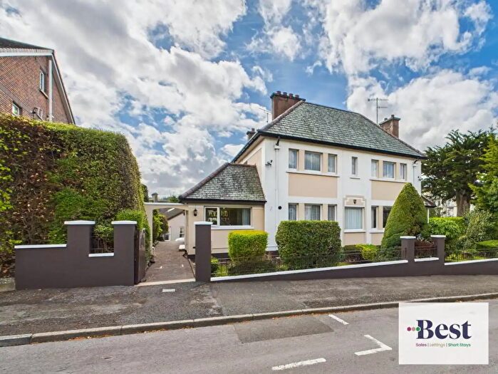 5 Bedroom Detached House For Sale In Lansdowne Crescent, Larne, BT40