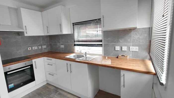 1 Bedroom Flat To Rent In Old Christchurch Road, Bournemouth, BH1