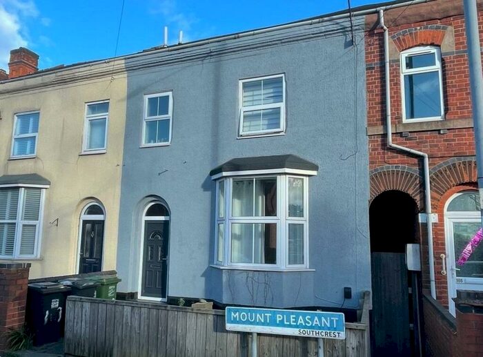 1 Bedroom Private Hall To Rent In Mount Pleasant, Redditch, B97