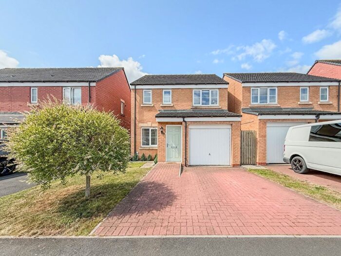 3 Bedroom Detached House For Sale In Highgrove Court, Newfield, DH2