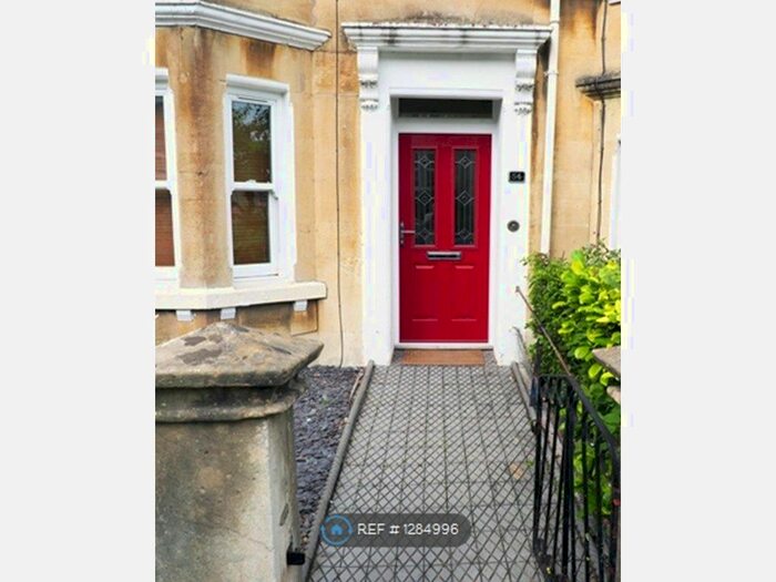 5 Bedroom Terraced House To Rent In West Avenue, Bath, BA2