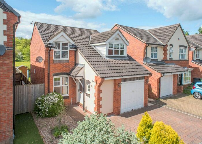 3 Bedroom Detached House To Rent In Boothroyd Drive, Leeds, LS6