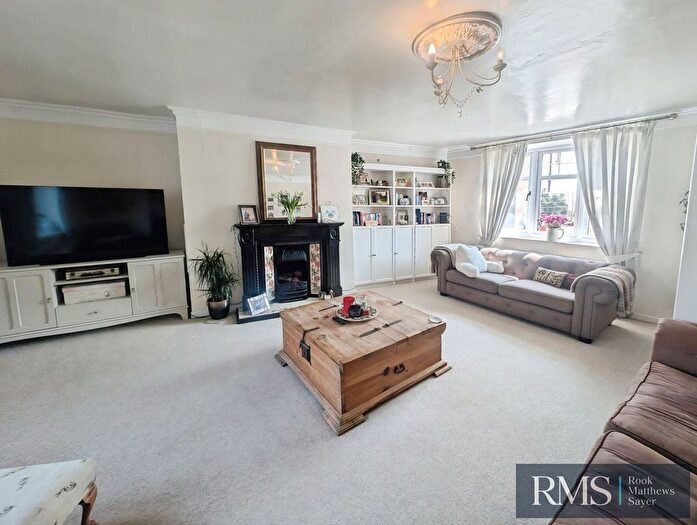 2 Bedroom Terraced House For Sale In John Street, Newcastle Upon Tyne, NE3