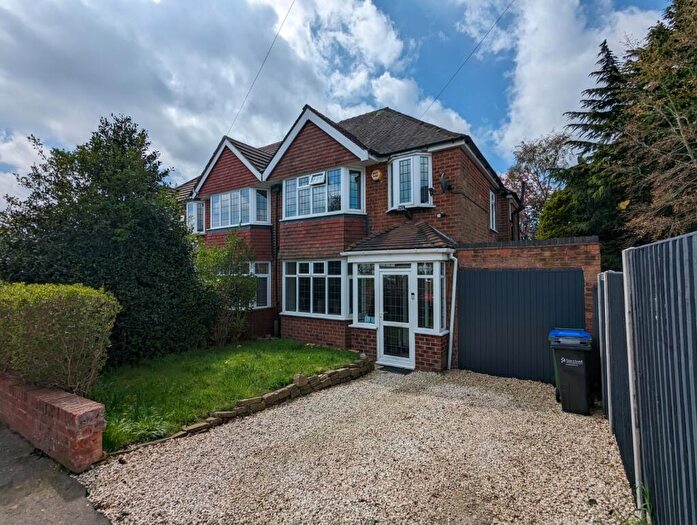 3 Bedroom Semi Detached House To Rent In Jayshaw Avenue, Birmingham, B43