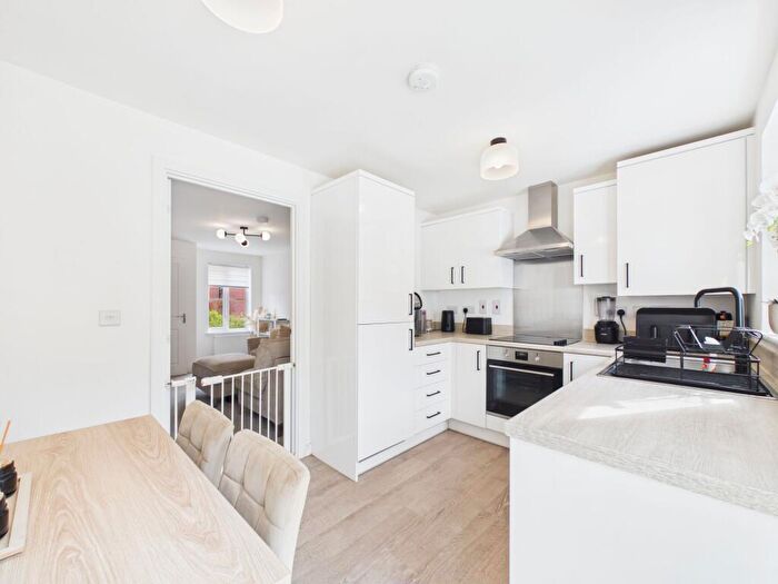 2 Bedroom Semi-Detached House For Sale In Wilton Avenue, Hampton Gardens, PE7