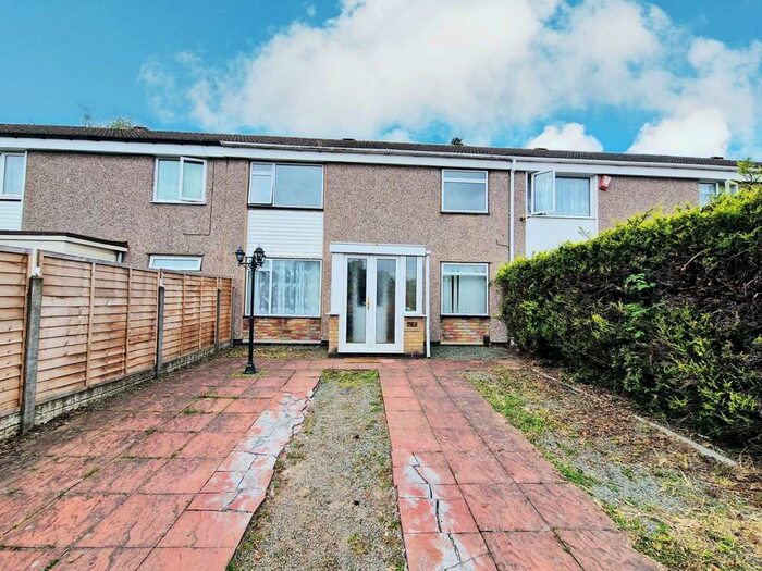 3 Bedroom Terraced House To Rent In Cypress Way, Longbridge, B31