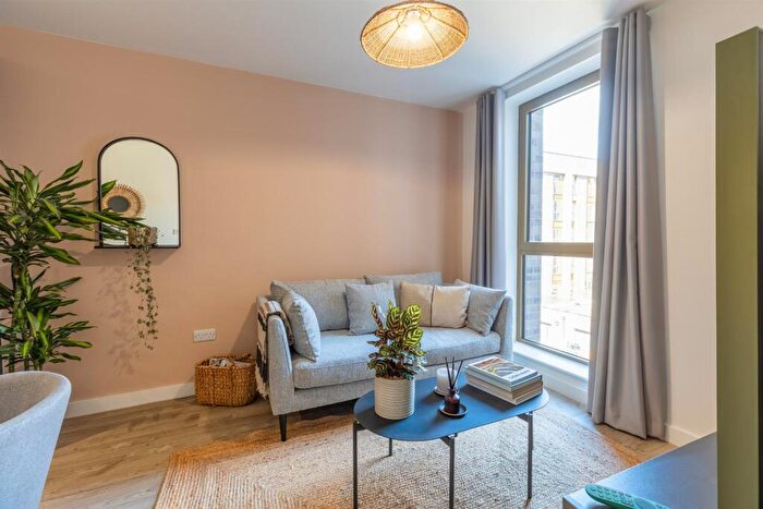 1 Bedroom Apartment To Rent In Rockingham Street, Sheffield, S1