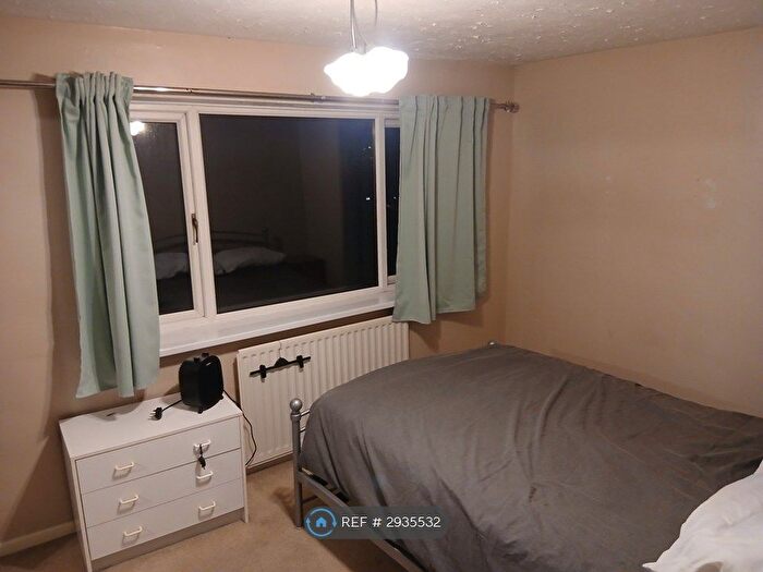 1 Bedroom Semi Detached House To Rent In Bloomfield Terrace, Tipton, DY4