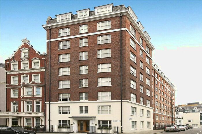 Studio To Rent In Hill Street, London, W1J