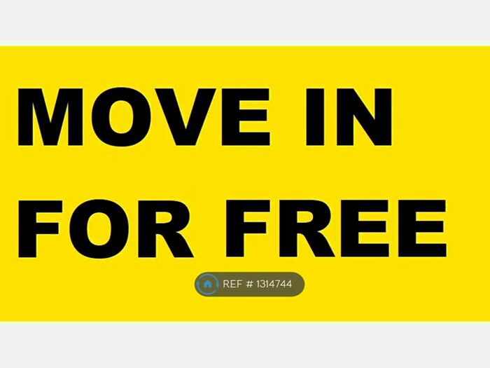 2 Bedroom Flat To Rent In Moorfoot Drive, Wishaw ML2