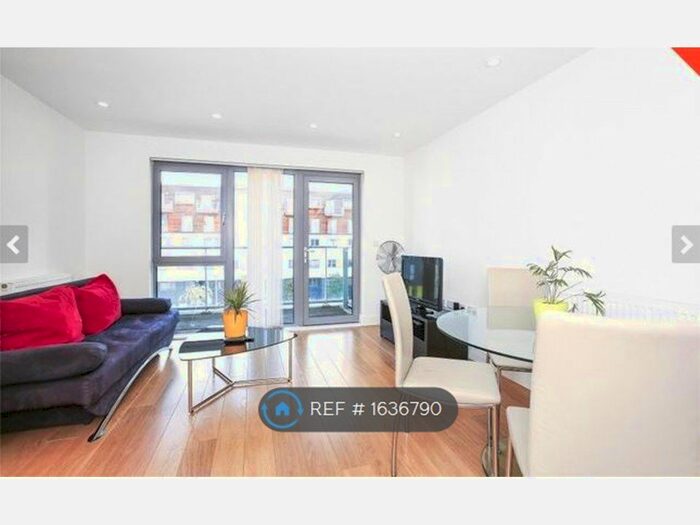 1 Bedroom Flat To Rent In Hodgeson House, London, E1