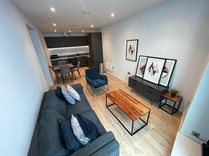 2 Bedroom Apartment To Rent In Whitworth Street West, Manchester, Greater Manchester, M1