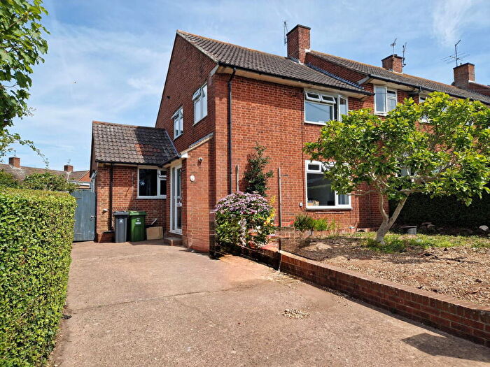 3 Bedroom Semi Detached House For Sale In Moorfield Road, Exmouth, EX8