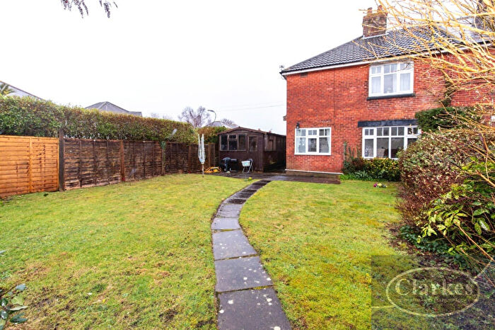 4 Bedroom Semi Detached House To Rent In Southill Road, Student House, BH9