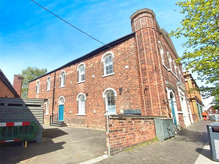 1 Bedroom Flat To Rent In West Street, Swadlincote, Derbyshire, DE11