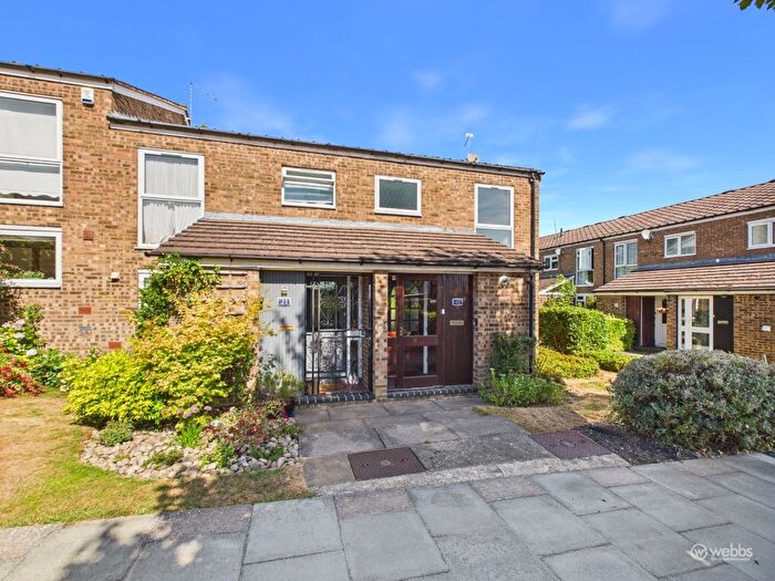 3 Bedroom End Terrace House To Rent In Charlwood, The Green, Croydon, CR0