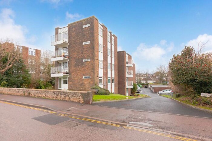 2 Bedroom Flat For Sale In Mountfield Road, Priory Court Mountfield Road, BN7