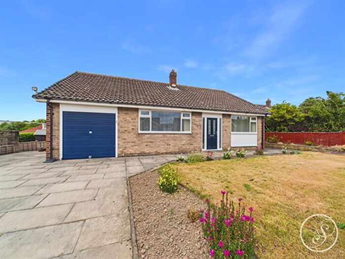 3 Bedroom Detached Bungalow For Sale In Templegate Avenue, Leeds, LS15
