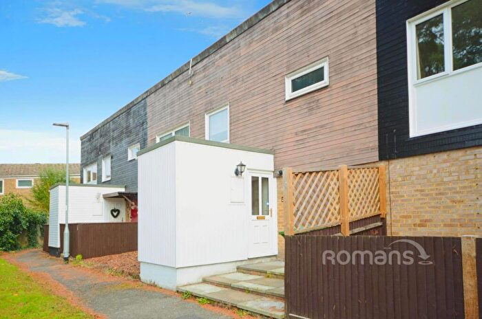 1 Bedroom Flat To Rent In Claverdon, Bracknell, RG12