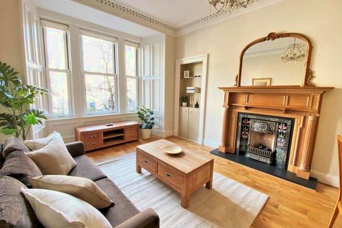 2 Bedroom Flat To Rent In Hillside Street, Hillside, Edinburgh, EH7
