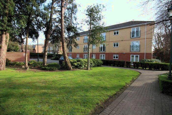 2 Bedroom Flat To Rent In Belgravia House, Thorpe Road, Peterborough, PE3