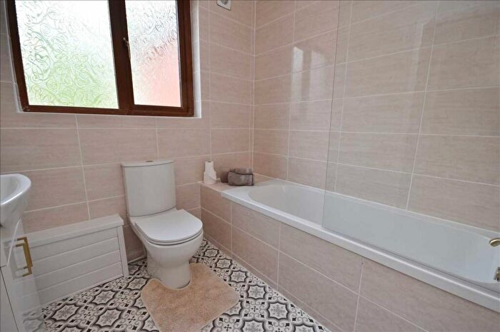 2 Bedroom Semi-Detached Bungalow For Sale In Lichfield Road, Chorley, PR7