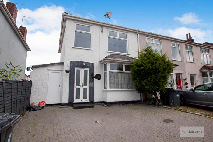 3 Bedroom House To Rent In Charlton Road, Kingswood, Bristol, BS15