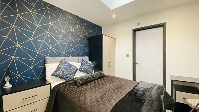6 Bedroom House To Rent In Filton Avenue, Filton, Bristol, BS34