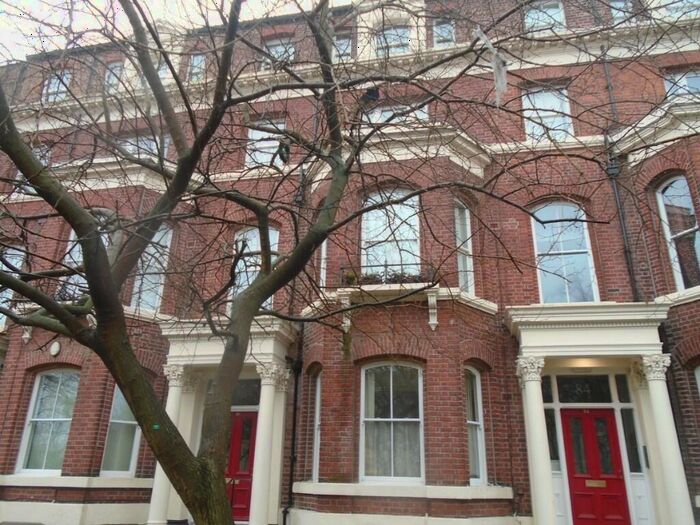 2 Bedroom Terraced House To Rent In Princes Road, Liverpool, Merseyside, L8