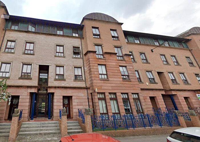 1 Bedroom Flat To Rent In Errol Gardens, Glasgow, G5
