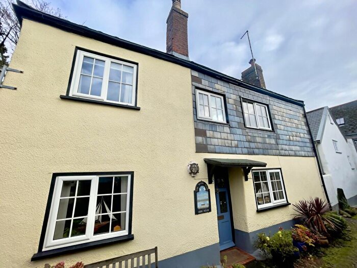 3 Bedroom Cottage To Rent In Church Path, Topsham, EX3
