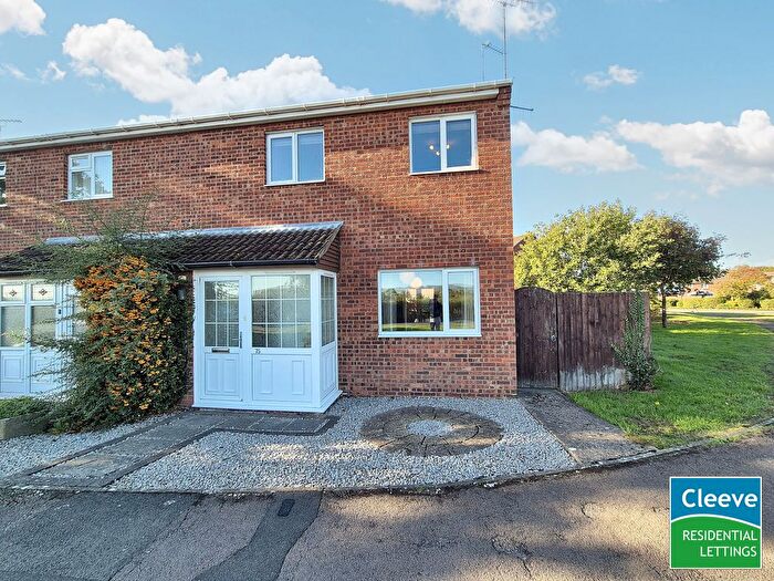 3 Bedroom Semi-detached House To Rent In Hardwick Bank Road, Northway, Tewkesbury, GL20