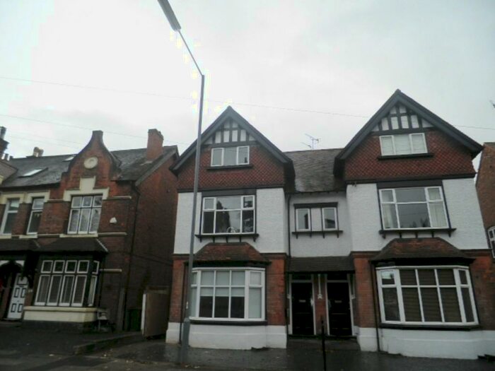 2 Bedroom Apartment To Rent In Victoria Road, Sutton Coldfield, B72