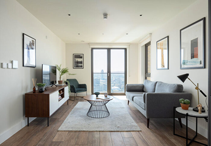 1 Bedroom Apartment To Rent In Collier Point, London, SE8