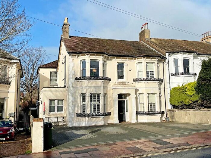 2 Bedroom Flat For Sale In Stanford Avenue -, BN1