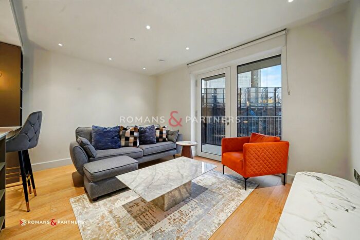 2 Bedroom Flat To Rent In Reflection Apartments, White City Living, W12