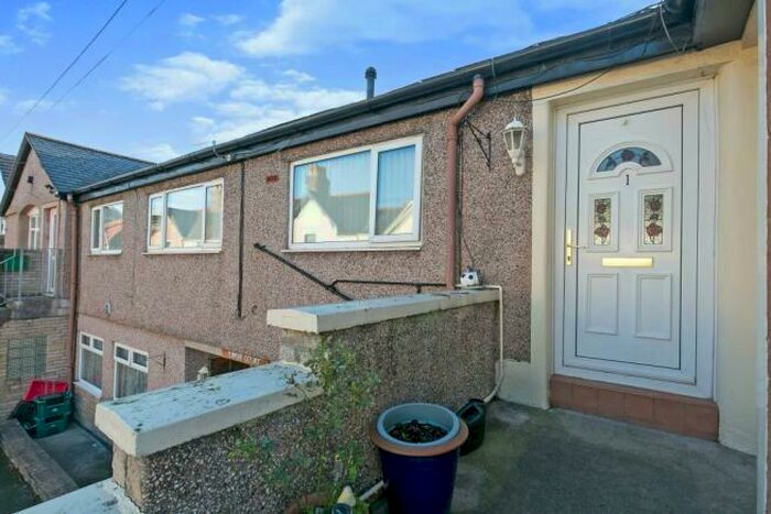 3 Bedroom Apartment To Rent In Jubilee Court, Llandudno, LL30