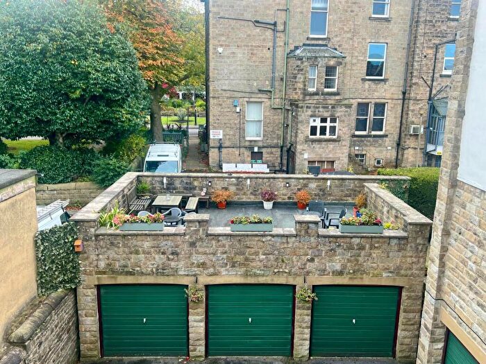 1 Bedroom Flat To Rent In Regent Road, Ilkley, West Yorkshire, LS29