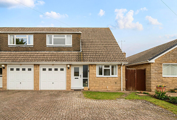 3 Bedroom Semi Detached House For Sale In Malleson Road, Gotherington, Cheltenham, Gloucestershire, GL52