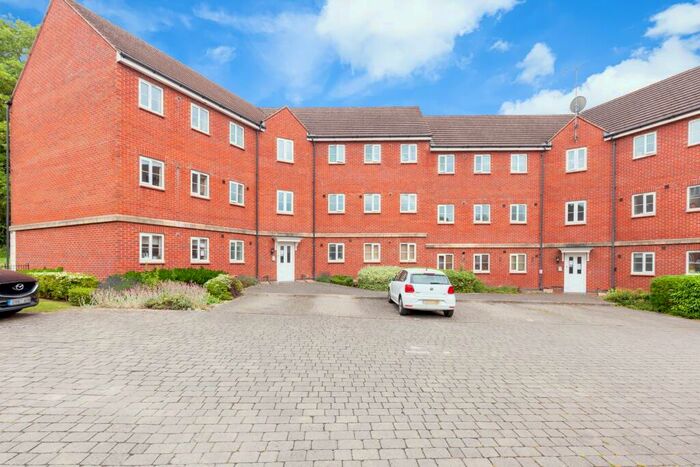 2 Bedroom Apartment To Rent In Dovedale, Swindon, Wiltshire, SN25