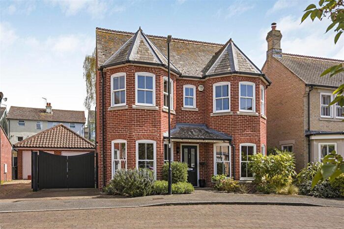 4 Bedroom Detached House For Sale In Rosewood Park, Mistley, Manningtree, CO11