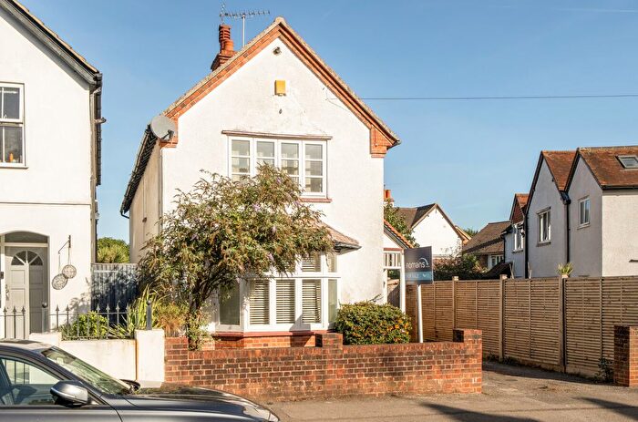 3 Bedroom Detached House For Sale In Spencers Road, Maidenhead, SL6