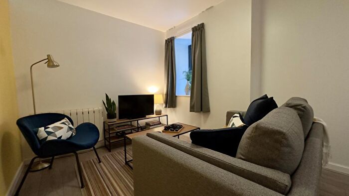 4 Bedroom Terraced House To Rent In Flat, , China Street, Lancaster, LA1