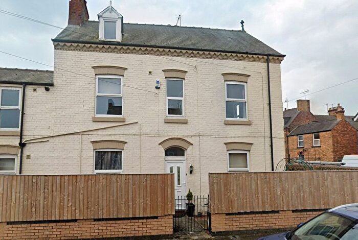 1 Bedroom Flat To Rent In Carlton Street, Bridlington, East Riding Of Yorkshire, YO16